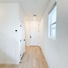 7061 Cottage Vis Ave in Las Vegas, NV - Building Photo - Building Photo