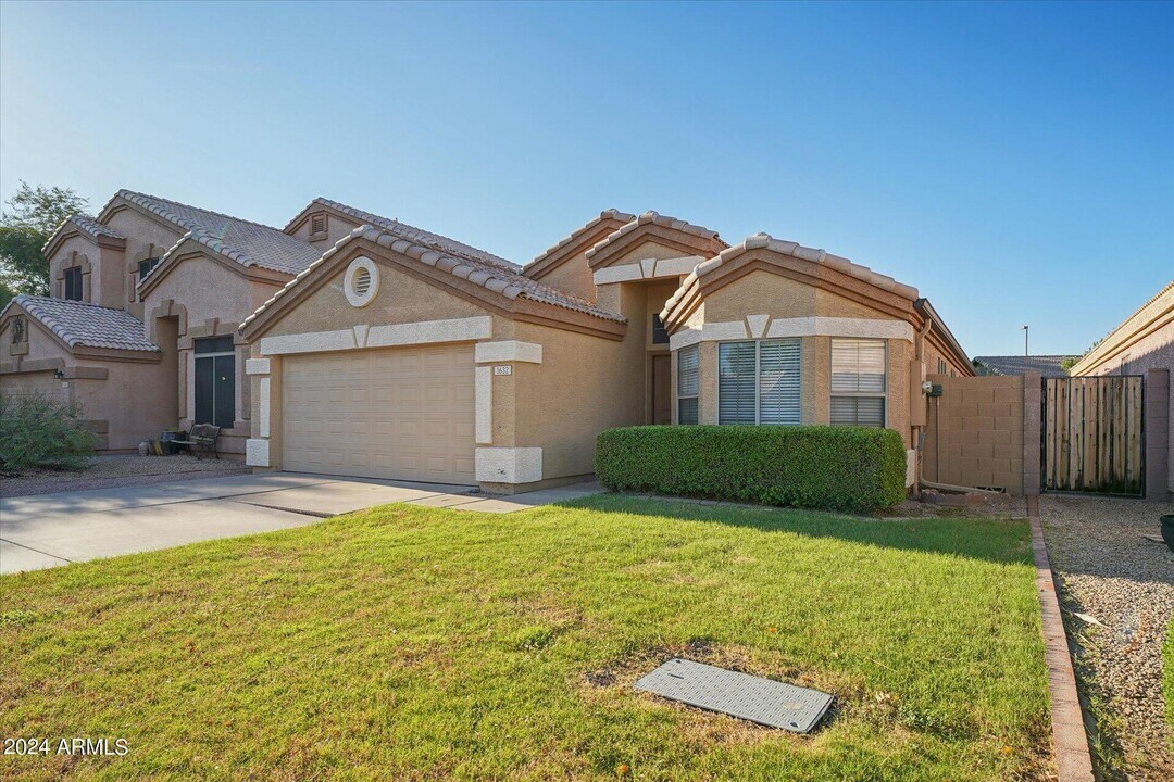 1632 E Saratoga St in Gilbert, AZ - Building Photo