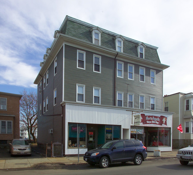 950-954 S Main St in Fall River, MA - Building Photo - Building Photo