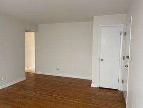 4650 N Central Ave in Chicago, IL - Building Photo - Building Photo