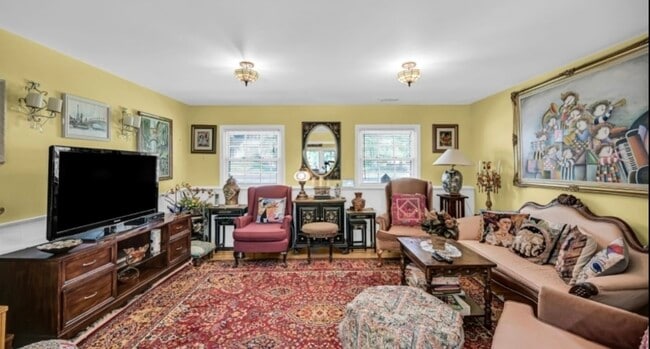 95 Prospect Ave, Unit Hillsdale NJ 1 BR Owner