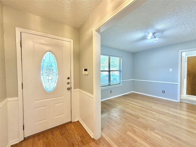 1821 Broadway St in Denton, TX - Foto de edificio - Building Photo