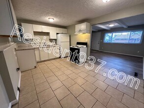 5640 Benedict Rd in Dayton, OH - Building Photo - Building Photo