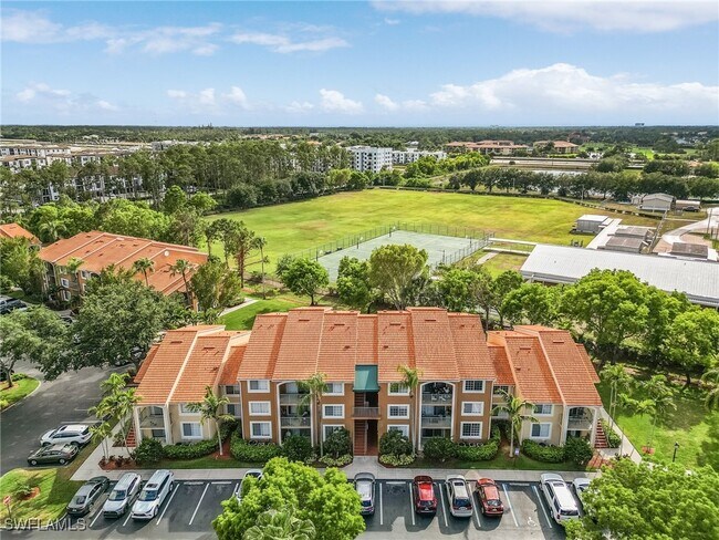 property at 1180 Wildwood Lakes Blvd