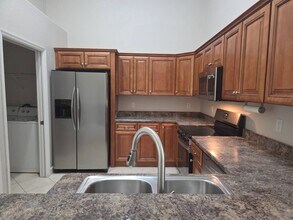 2304 Palm Key Ct in Sebring, FL - Building Photo - Building Photo