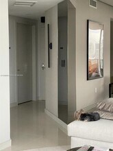488 NE 18th St in Miami, FL - Building Photo - Building Photo