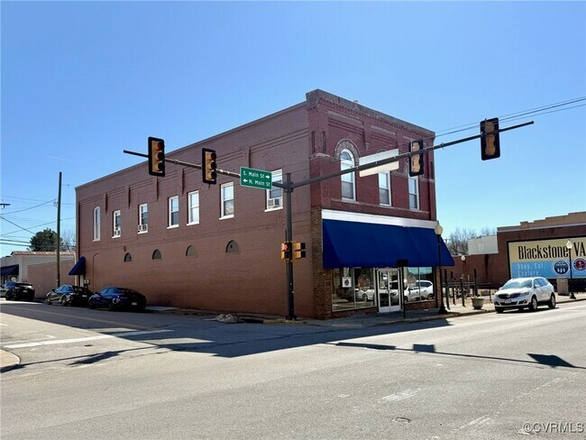 property at 101 N Main St