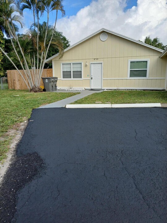 8743 Sol Terrace in West Palm Beach, FL - Building Photo