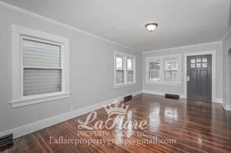 3508 Willys Pkwy in Toledo, OH - Building Photo - Building Photo