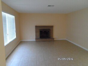 5832 Brisbane Pl in Las Vegas, NV - Building Photo - Building Photo