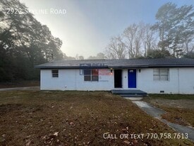 2922 Skyline Rd in Macon, GA - Building Photo