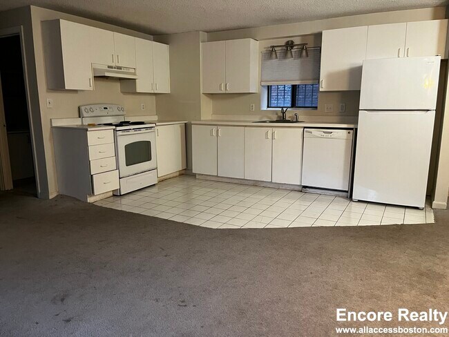 16 Elmer St in Cambridge, MA - Building Photo - Building Photo