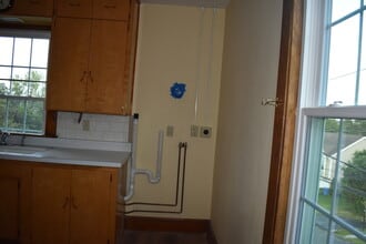 158 Martone St in Waterbury, CT - Building Photo - Building Photo
