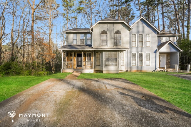 property at 826 Brandy Oaks Ln