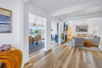 12016 Lagoon Ln in Treasure Island, FL - Building Photo - Building Photo