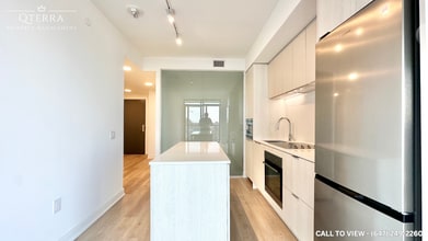 86 Dundas St E in Mississauga, ON - Building Photo - Building Photo