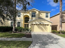 10757 Pictorial Park Dr in Tampa, FL - Building Photo