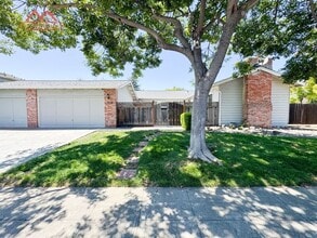 1535 Albatross Dr in Sunnyvale, CA - Building Photo - Building Photo