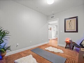 9 Central St in Somerville, MA - Foto de edificio - Building Photo