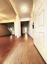 6203 Gladewell Dr in Houston, TX - Building Photo - Building Photo