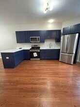 3218 W Lawrence Ave in Chicago, IL - Building Photo - Building Photo