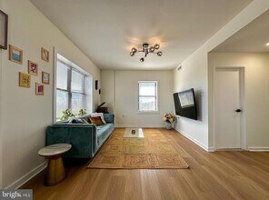 80 New York Ave NW in Washington, DC - Building Photo - Building Photo