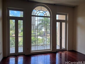 427 Launiu St in Honolulu, HI - Building Photo - Building Photo