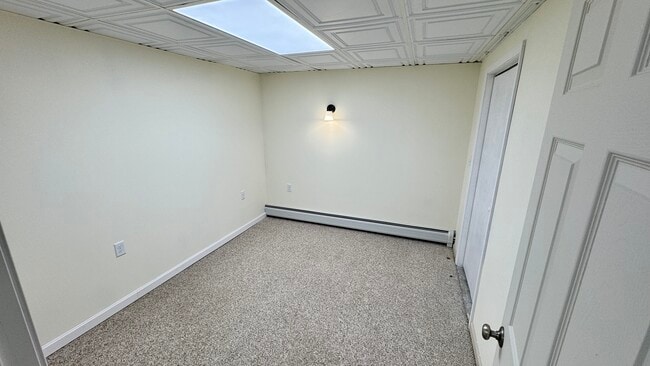 33 Winterlane Cir, Unit 33 Winterlane Cir in Essex Junction, VT - Building Photo - Building Photo