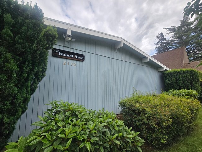 2530 SE 170th Ave, Unit 4 in Portland, OR - Building Photo - Building Photo