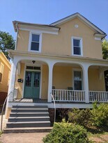 700 Hinton Ave, Unit C in Charlottesville, VA - Building Photo