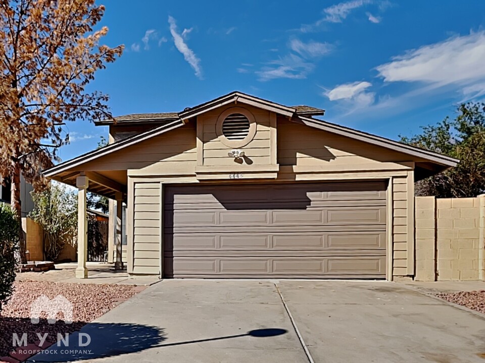 4448 N 84th Ln in Phoenix, AZ - Building Photo