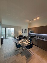 38 NW 35th St, Unit A2 in Miami, FL - Building Photo