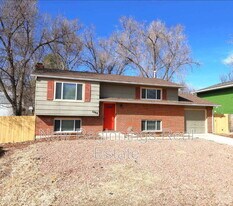 1204 Commanchero Dr in Colorado Springs, CO - Building Photo