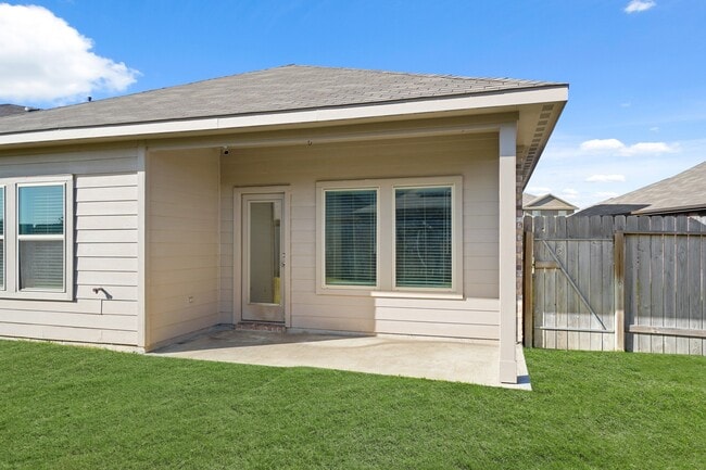 property at 2406 Silver Pr Ln