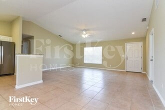 10371 Grail Ave in Englewood, FL - Building Photo - Building Photo