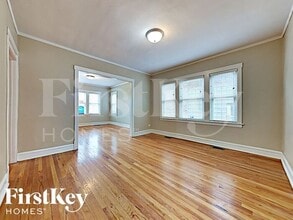 5143 W Fletcher St in Chicago, IL - Building Photo - Building Photo