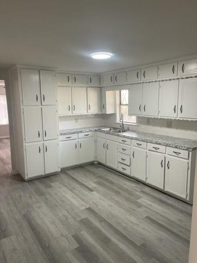 property at 107 S Harrison St