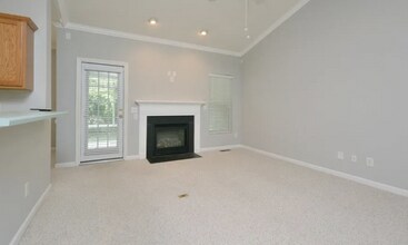 710 Latta Cir in Durham, NC - Building Photo - Building Photo