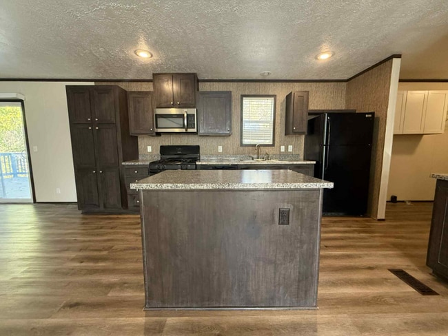 1236 N Oaklane Rd in Springfield, IL - Building Photo - Building Photo