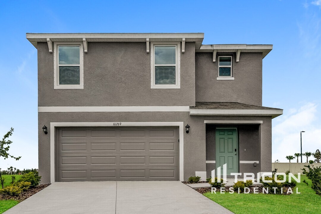 10269 Kalamazoo Pl in Parrish, FL - Building Photo