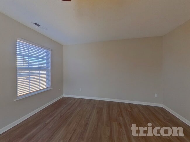 349 Denman Loop in Columbia, SC - Foto de edificio - Building Photo