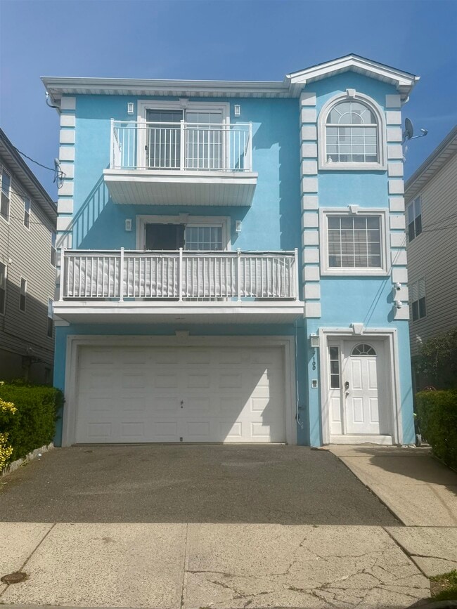 property at 7100 Smith Ave