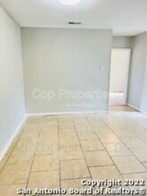 125 Ada St in San Antonio, TX - Building Photo - Building Photo
