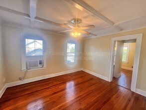 617 N Hyer Ave in Orlando, FL - Building Photo - Building Photo