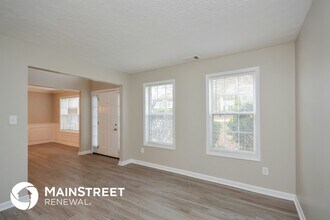 5297 Winding Glen Dr in Stonecrest, GA - Foto de edificio - Building Photo