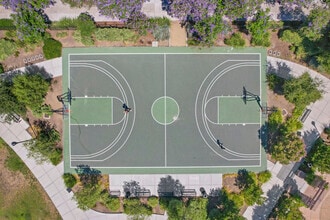 2736 Cannara Ln in San Jose, CA - Foto de edificio - Building Photo