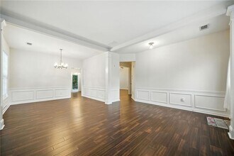 215 Friars Head Dr NE in Suwanee, GA - Building Photo - Building Photo