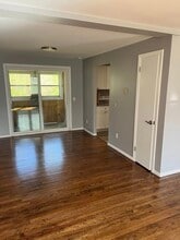 81 E Pattagansett Rd in East Lyme, CT - Building Photo - Building Photo