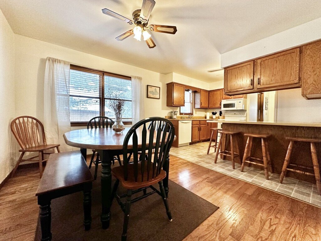 14496 County VV Rentals in Gillett, WI