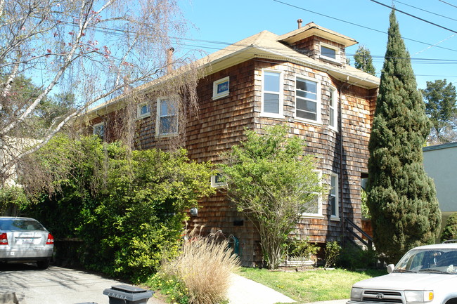 2009 Vine St in Berkeley, CA - Building Photo - Building Photo